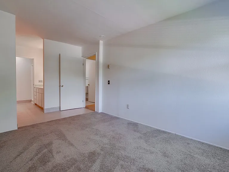 12609 Robison Blvd #205 — Photo 21