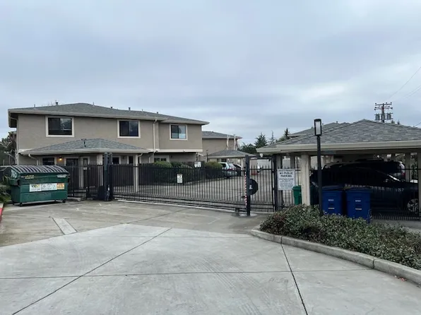 760 Fletcher Ln, Hayward, CA