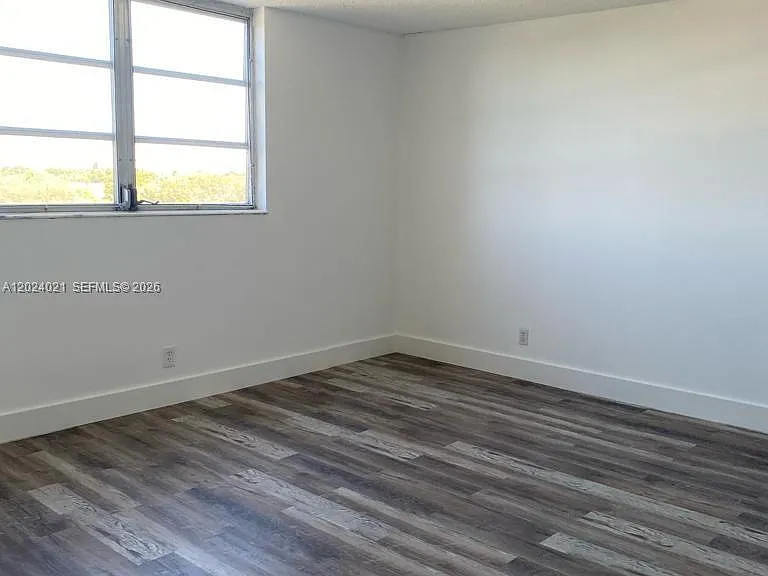 406 NW 68th Ave #526 — Photo 11