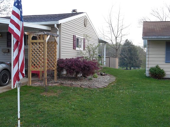 3rd image of 331 Guilford Ave
