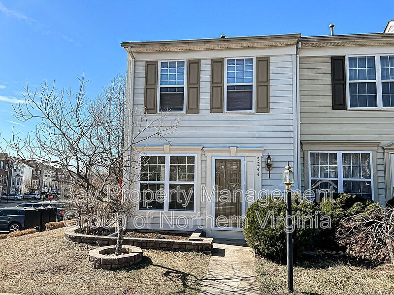 1st image of 5244 Elbetee Ln