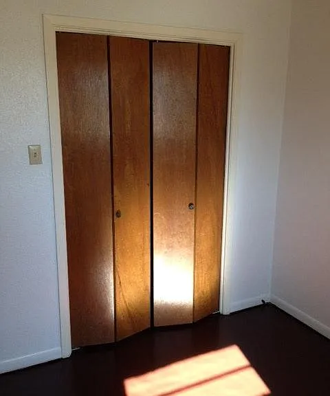 1365 W Hyman St — Photo 13
