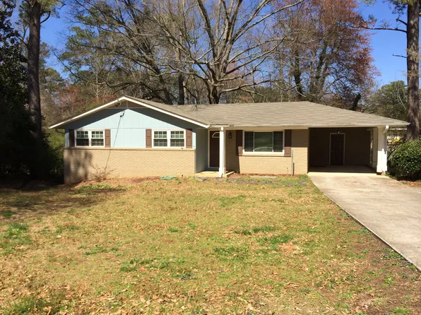 209 Kenneth Dr, Alpharetta, GA 30009