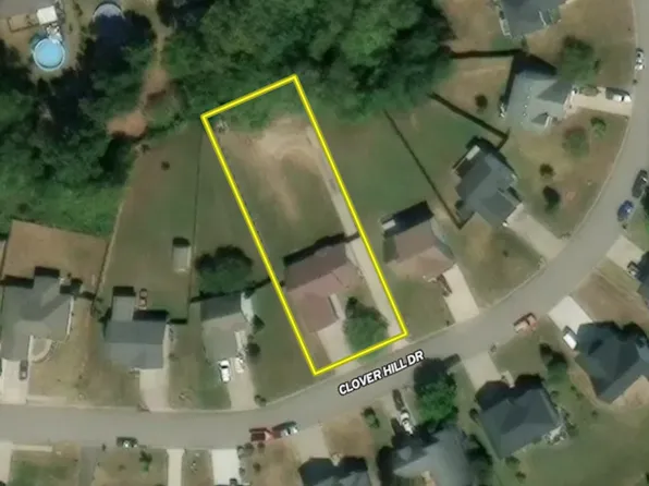 3510 Clover Hill Dr, Clarksville, TN 37043