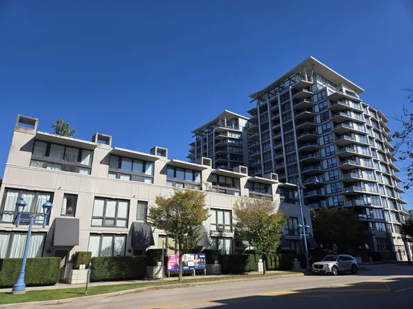 7911 Ackroyd Rd #1, Richmond, BC V6X 4L6