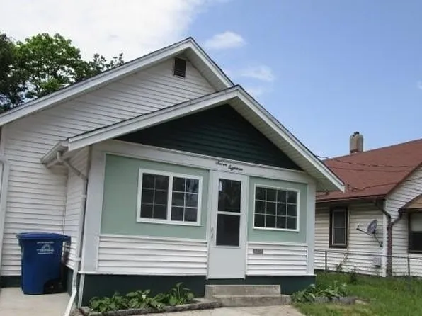 718 E 18th St, Des Moines, IA 50316