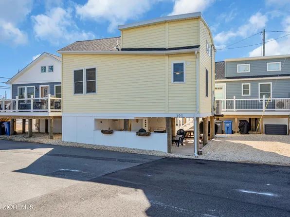 101 W Cove Way, Lavallette, NJ 08735