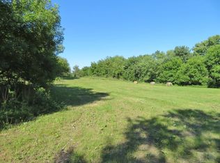 910 Highland Acres Rd, Marshalltown, IA 50158