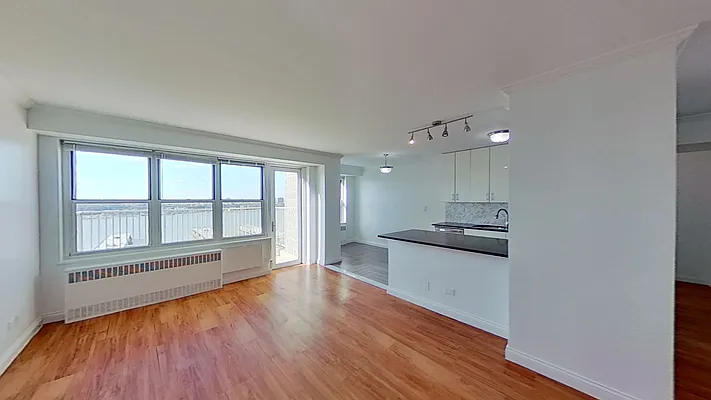 Rented by Green Home NY Realty LLC | media 1