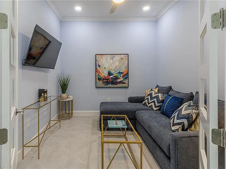 8912 Calypso Ct — Photo 22