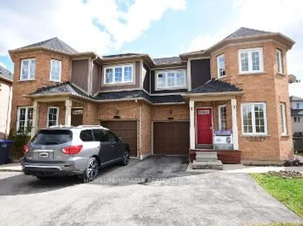 2415 Bankside Dr, Mississauga, ON L5M 6E6
