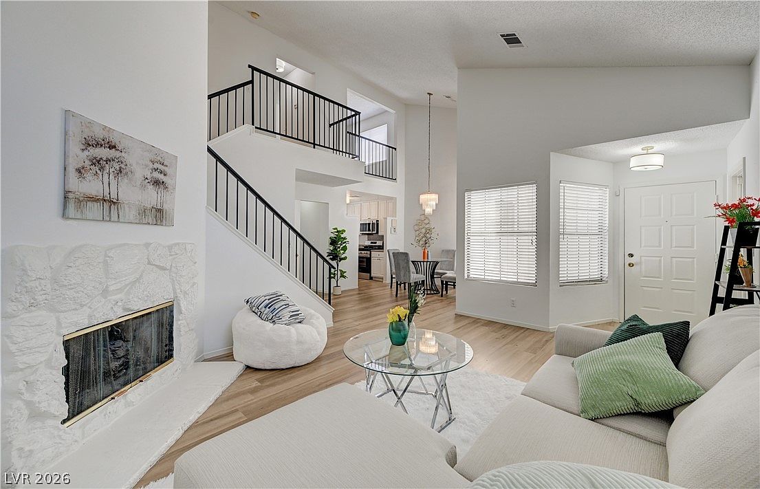 6732 W Accent Ct, Las Vegas, NV 89108 | MLS #2795869 | Zillow