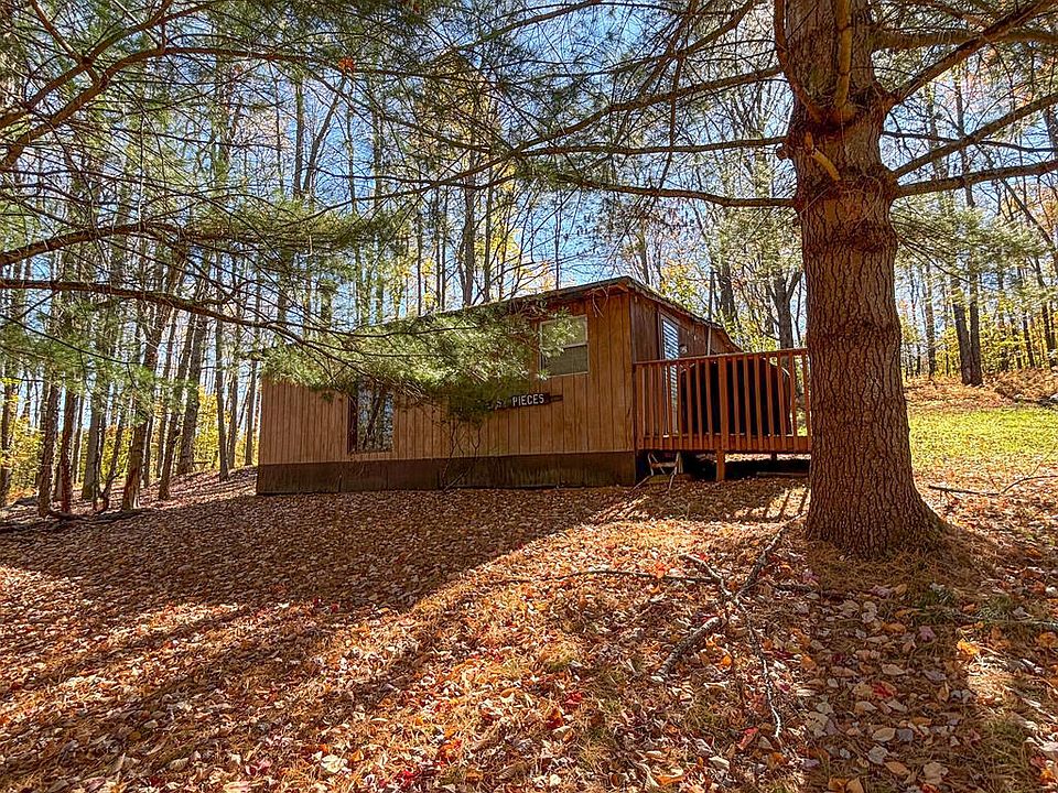 25th image of 1162 Cowley Hill Rd