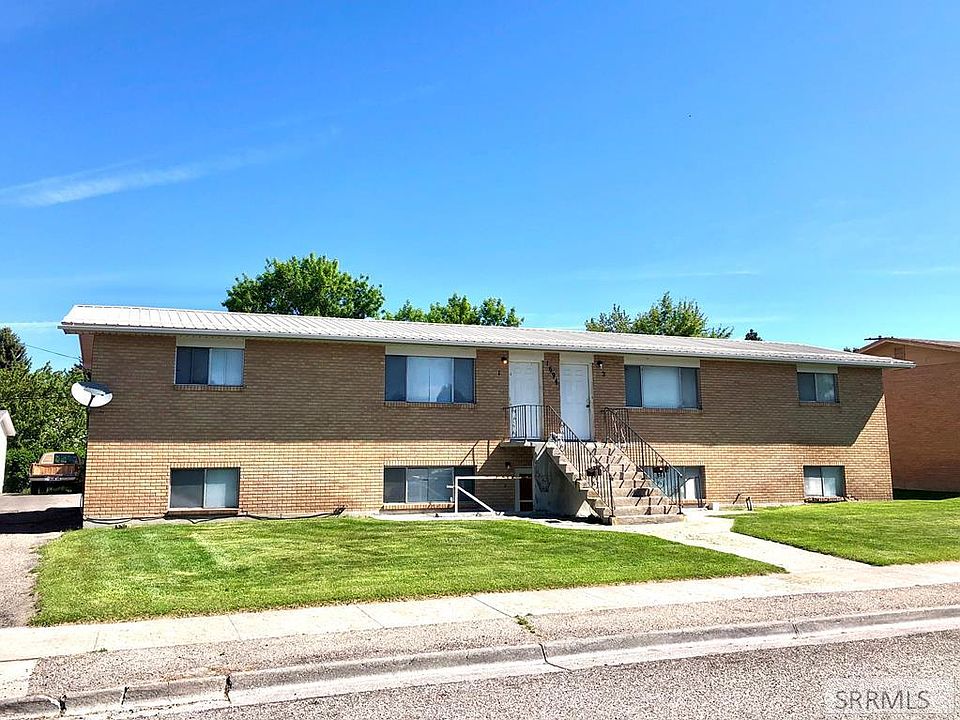 1st image of 1694 Grandview Dr