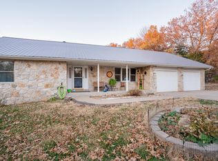 4067 S 82nd Rd, Bolivar, MO 65613