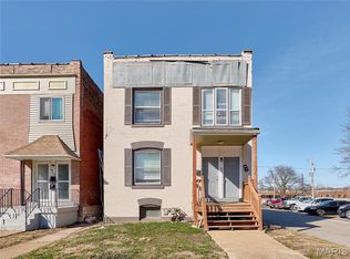 953 Catalpa St, Saint Louis, MO 63112