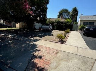 9007 Gladbeck Ave, Northridge, CA 91324
