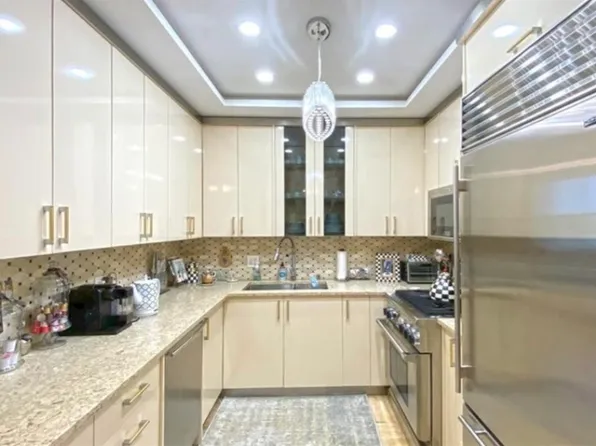 40 Oceana Drive image 7 of 29