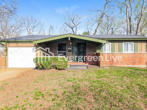 11032 Ebert Dr, Saint Louis, MO 63136
