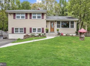 12 Farwood Rd, Gibbsboro, NJ 08026