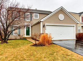 2258 W Cascade Cir, Round Lake, IL 60073