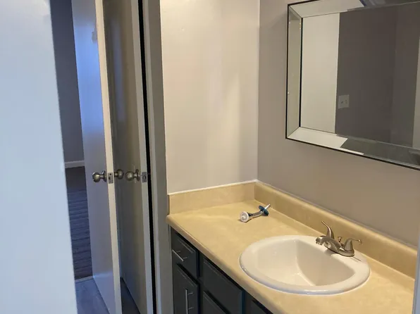 746 Holder Dr, Nashville, TN 37217