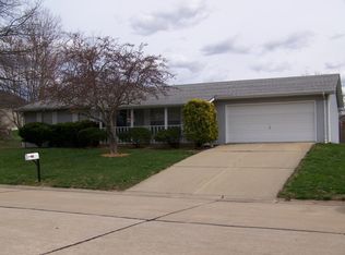 44 Christine Dr, Shiloh, IL 62221