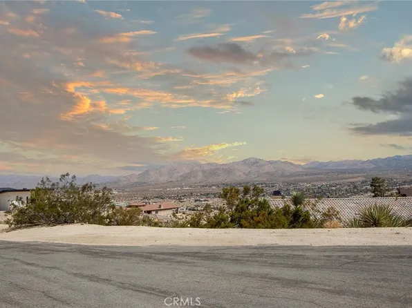 999 Mandarin Rd #80, Yucca Valley, CA 92284