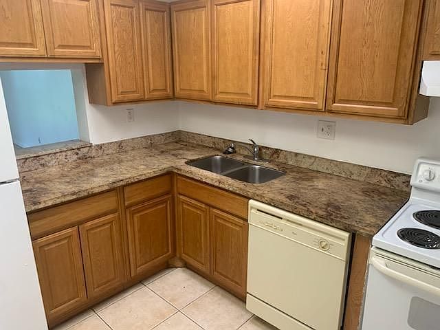 1st image of 8020 Fairview Dr APT 104
