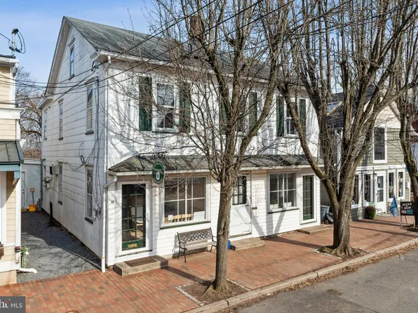 14 Seminary Ave, Hopewell, NJ 08525