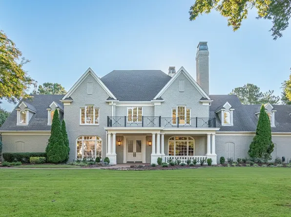 2564 W Ingleside Farm Rd, Germantown, TN 38139
