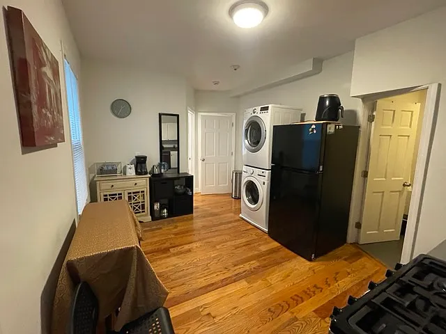 417 Cardinal Medeiros Ave #2 — Photo 24
