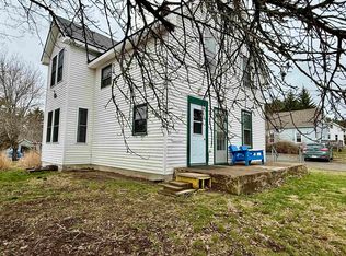 69 Oakhill Rd, Lunenburg, NS B4V5R3