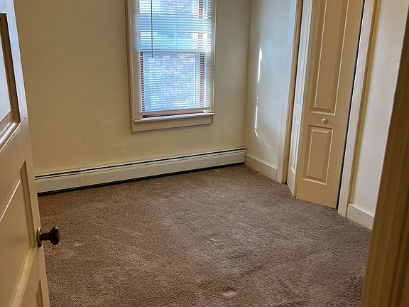 4th image of 226 3rd St #2