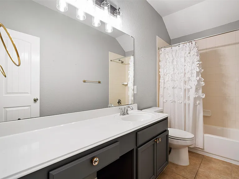 8923 Jordi Dr — Photo 9