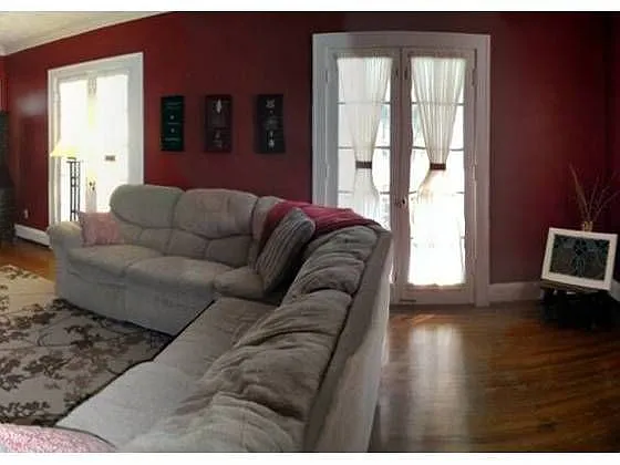2427 Hempstead Rd photo 1