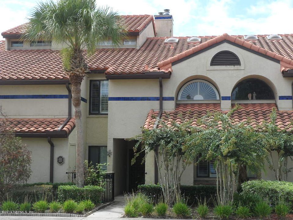 1st image of 3809 Lavista Cir APT 222