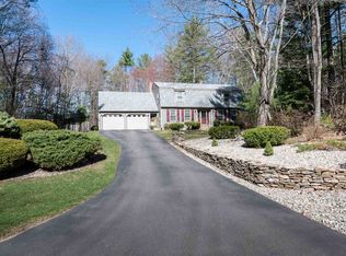 10 Cardinal Rd, Windham, NH 03087
