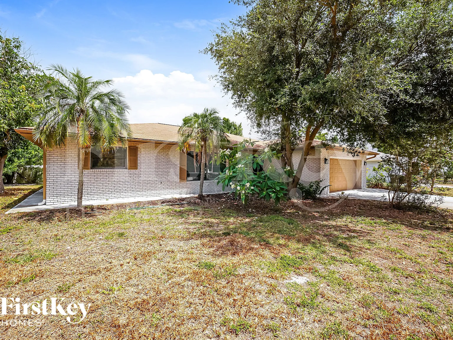 3 bed, 2.0 bath, 1942 sqft, $1,975 — Photo 2