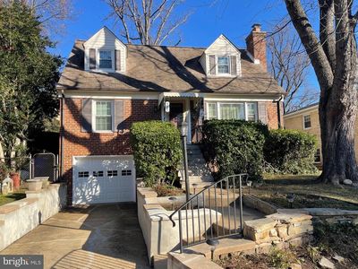 911 N Lexington St, Arlington, VA, 22205