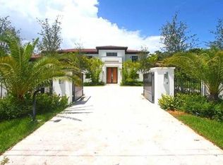 6195 Moss Ranch Rd, Pinecrest, FL 33156