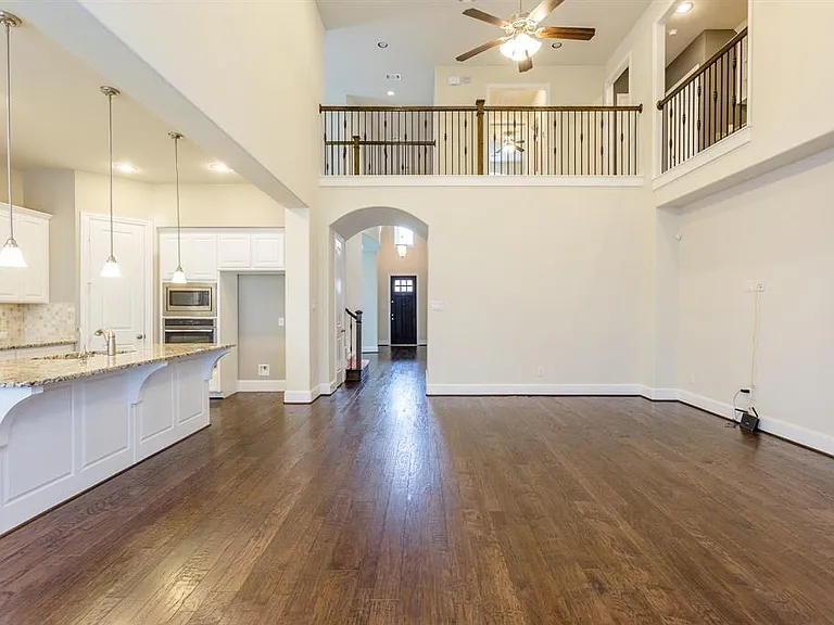 4214 Quiet Dawn Ln — Photo 10