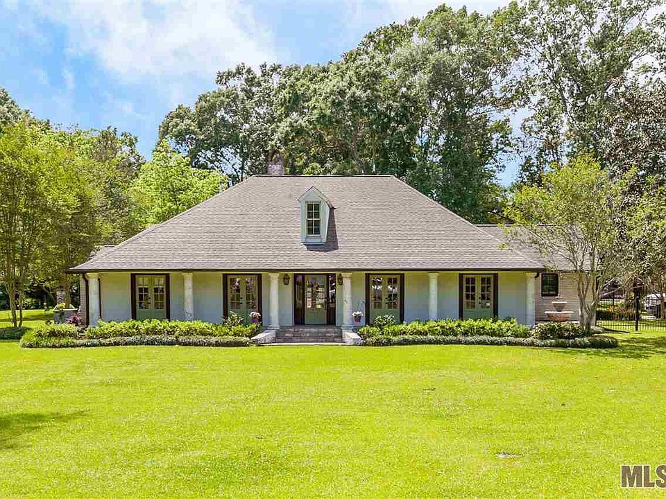 1st image of 18747 Plantation Ct