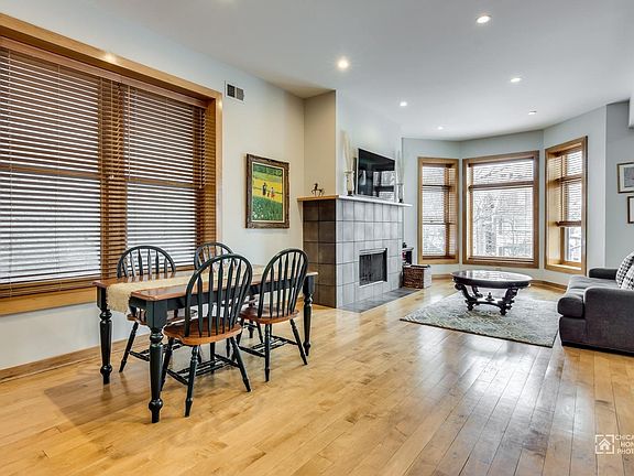2nd image of 1506 W Wilson Ave #3