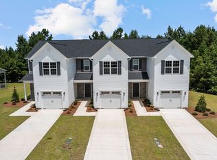 215 Verrazzano Ln, Jacksonville, NC 28546