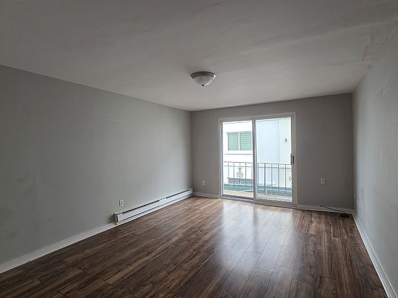 3rd image of 118 Weybosset St #4B