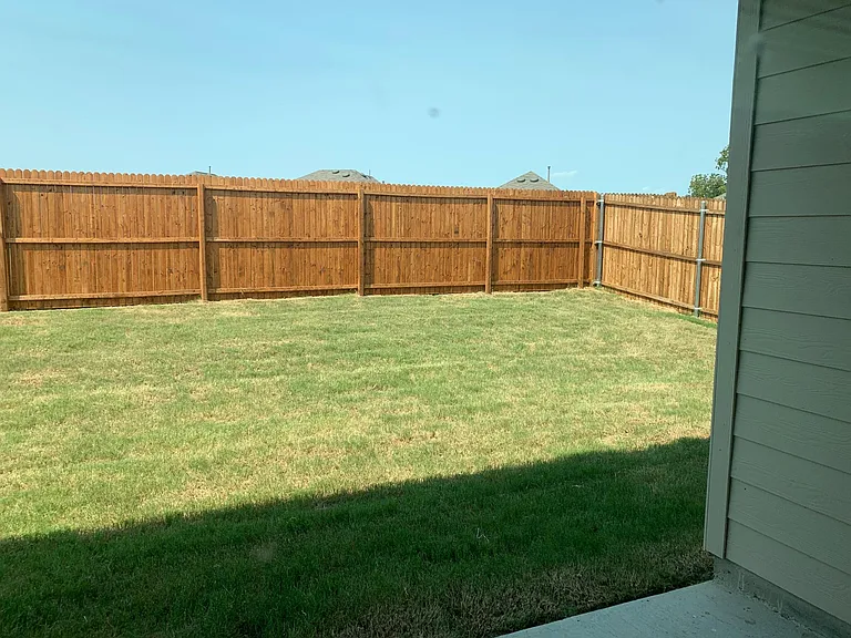 2130 Clarion Dr — Photo 36