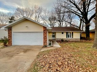 4847 S Louise Rd, Battlefield, MO 65619