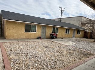 20215 Thunderbird Rd APT 4, Apple Valley, CA 92307