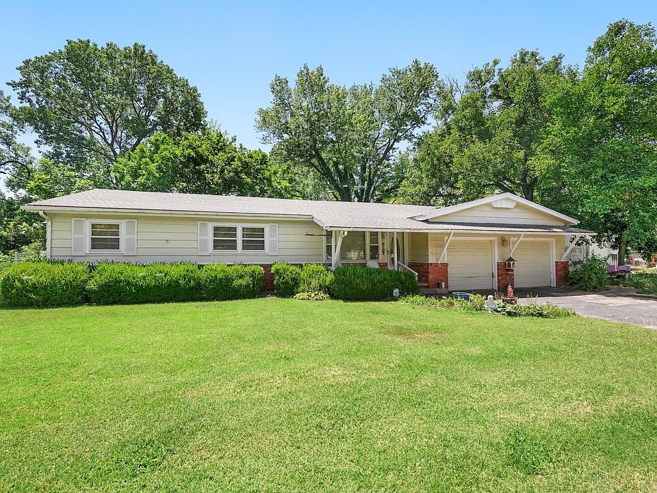 1st image of 9107 W Belview Ave